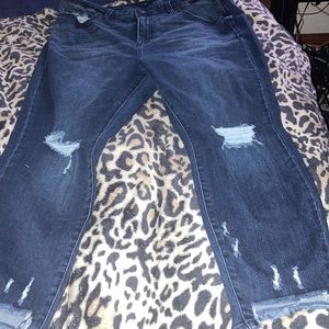 These Jean have never been worn .